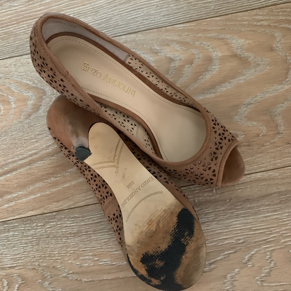 Enzo Angiolini Sz 5.5 tan suede peep toes - Picture 2 of 2